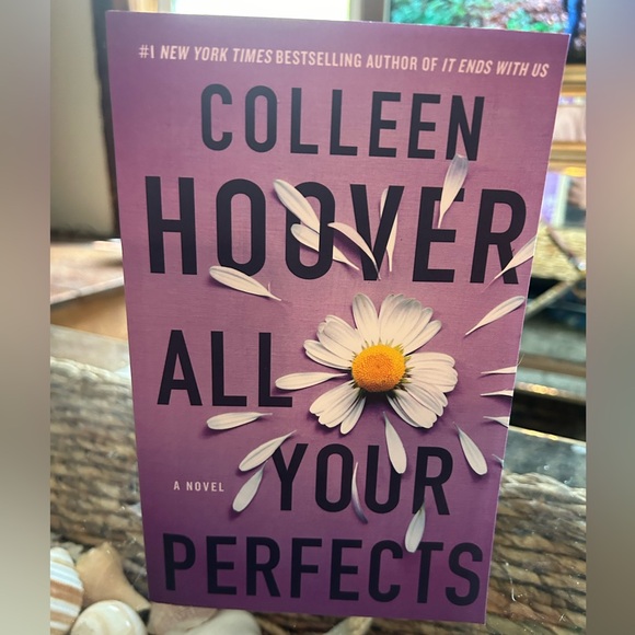 📚💅🏽All Your Perfects by Colleen Hoover with matching nail set - Picture 2 of 8